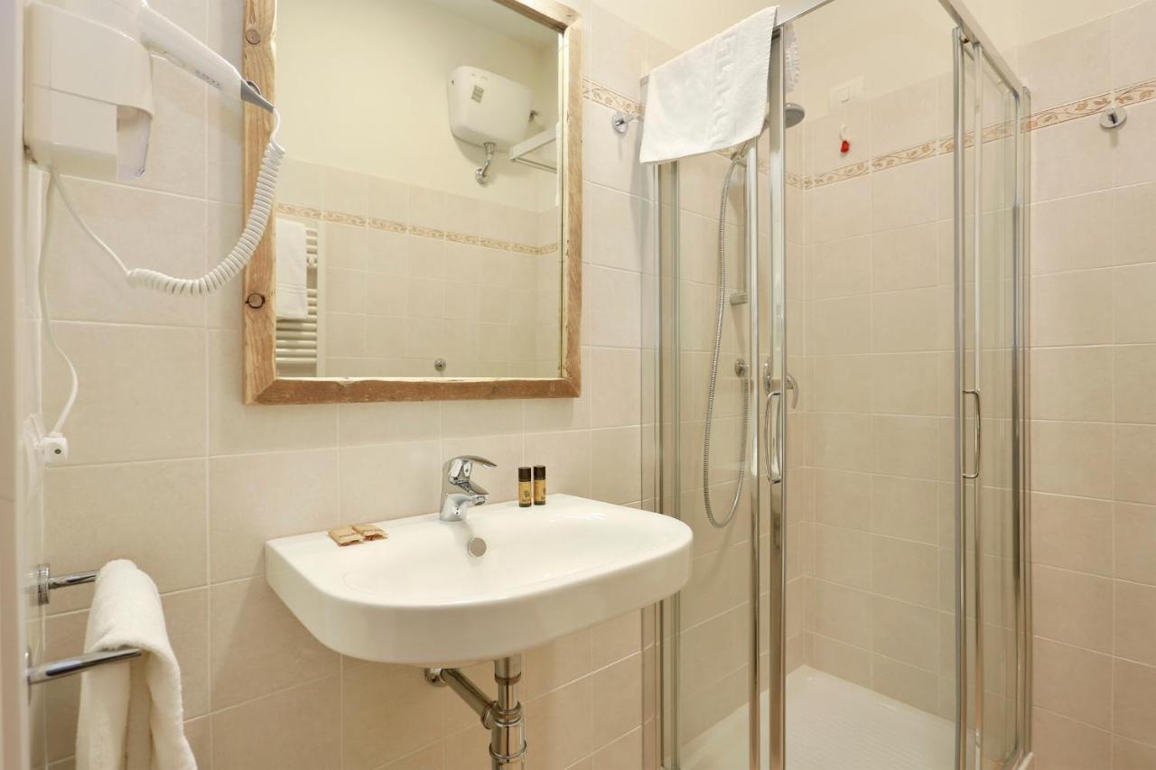 Tornabuoni Boutique Bed & Breakfast Florence Exterior photo