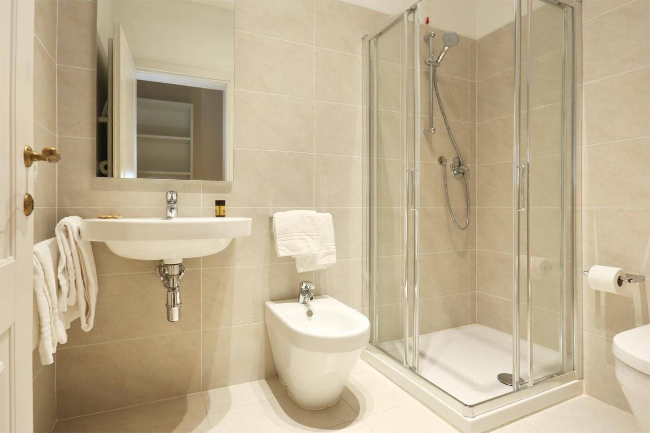 Tornabuoni Boutique Bed & Breakfast Florence Exterior photo